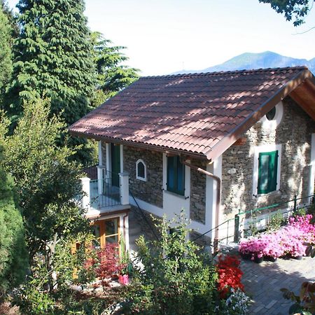Apartmán La Camelia D'Oro Oggebio Exteriér fotografie