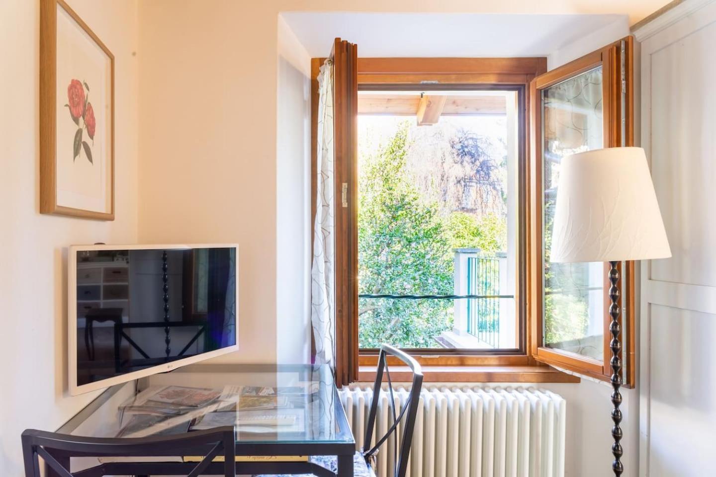 Apartmán La Camelia D'Oro Oggebio Exteriér fotografie