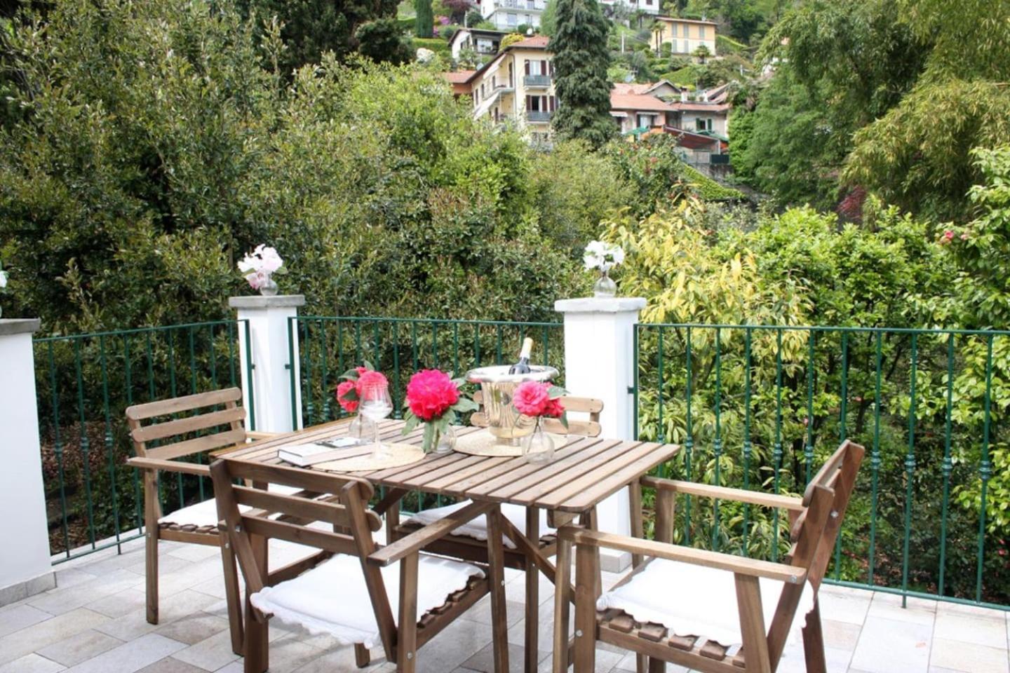 Apartmán La Camelia D'Oro Oggebio Exteriér fotografie